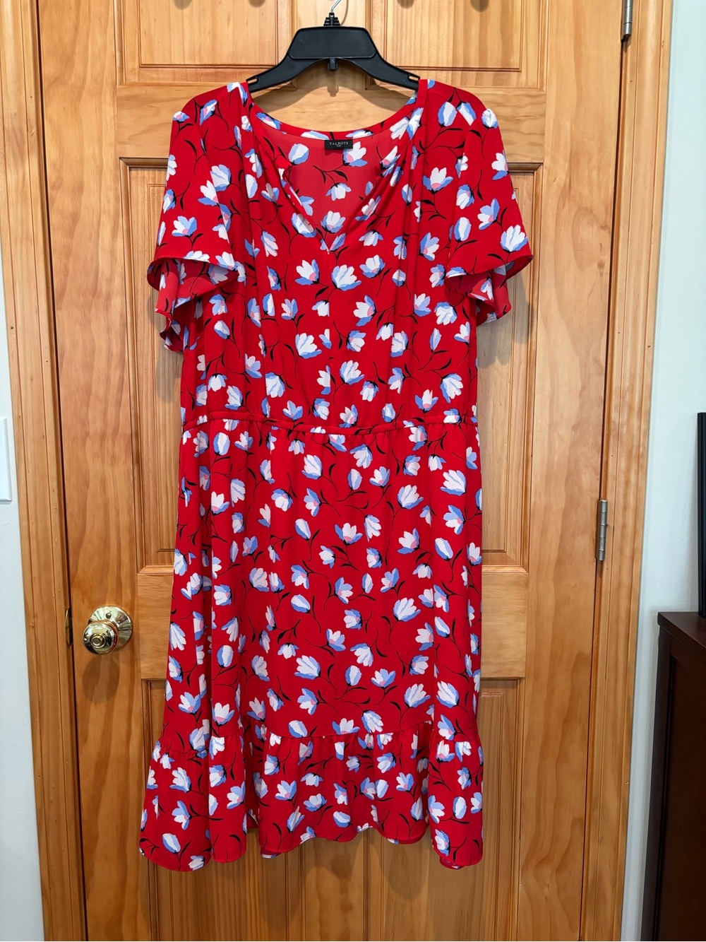 Talbots Red Floral Shift Top with Blue and White Blooms